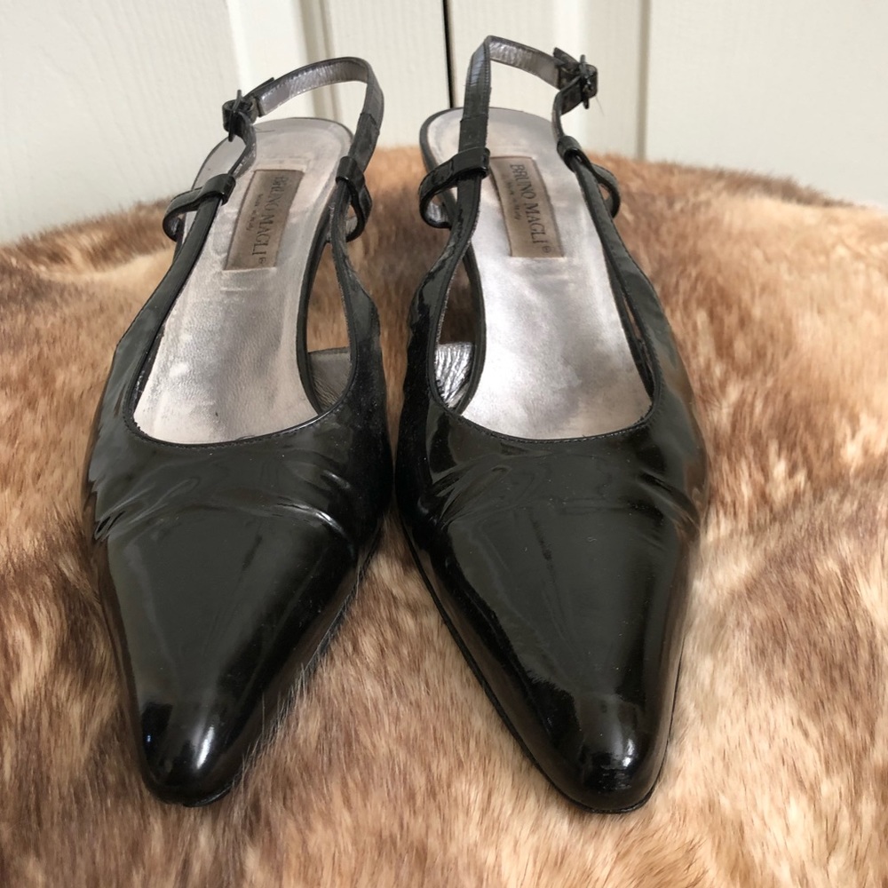 Vintage Bruno Magli Slingback Pointed Pumps Patent Leather Shoes Black Size 7